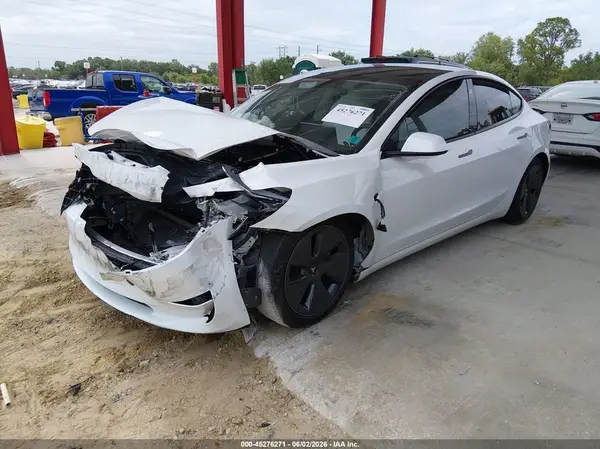 5YJ3E1EAXPF493901 2023 TESLA MODEL 3 - Image 2