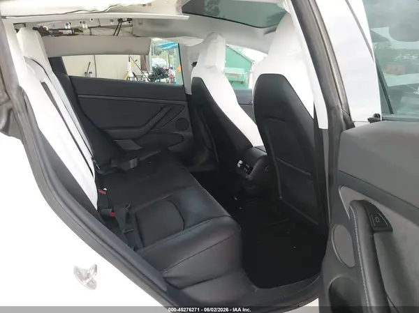 5YJ3E1EAXPF493901 2023 TESLA MODEL 3 - Image 8