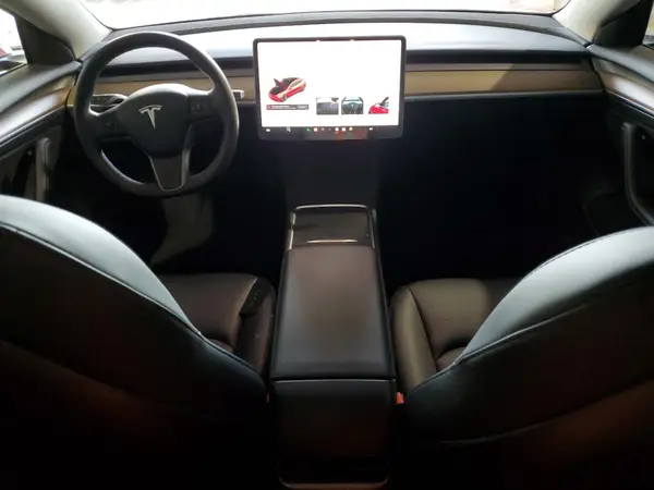 5YJ3E1EAXPF495101 2023 TESLA MODEL 3 - Image 8