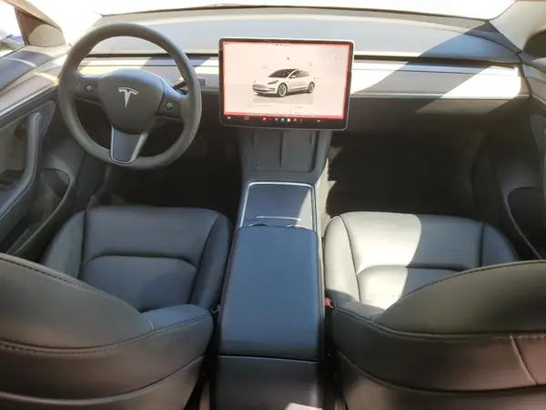 5YJ3E1EAXPF495311 2023 TESLA MODEL 3 - Image 8