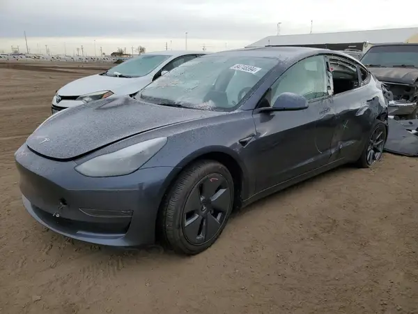 5YJ3E1EAXPF496331 2023 TESLA MODEL 3 - Image 1