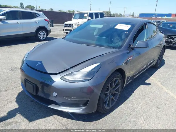 5YJ3E1EAXPF496412 2023 TESLA MODEL 3 - Image 2