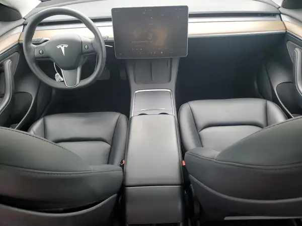 5YJ3E1EAXPF496815 2023 TESLA MODEL 3 - Image 8