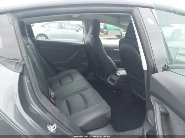 5YJ3E1EAXPF497852 2023 TESLA MODEL 3 - Image 8