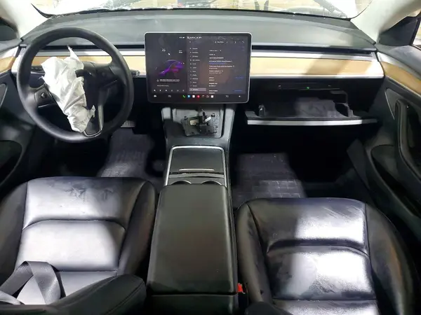 5YJ3E1EAXPF500006 2023 TESLA MODEL 3 - Image 8