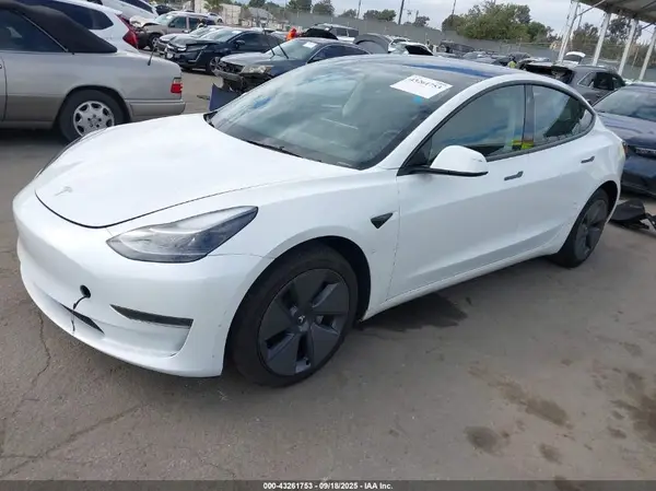 5YJ3E1EAXPF505318 2023 TESLA MODEL 3 - Image 2