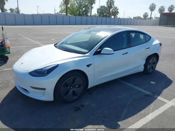 5YJ3E1EAXPF506310 2023 TESLA MODEL 3 - Image 2