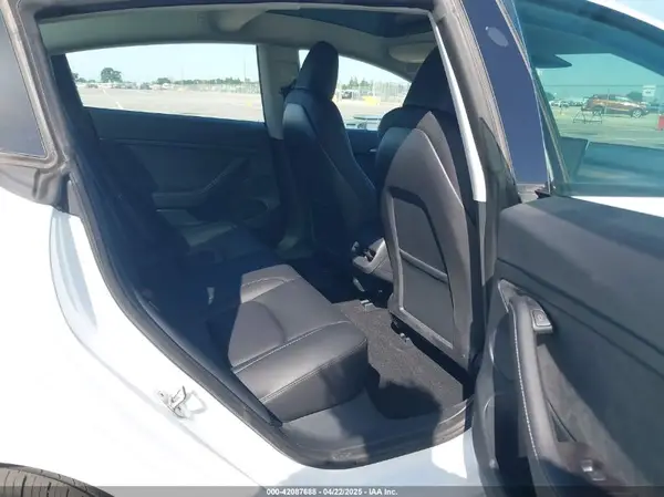 5YJ3E1EAXPF506310 2023 TESLA MODEL 3 - Image 8