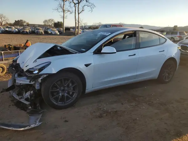 5YJ3E1EAXPF506758 2023 TESLA MODEL 3 - Image 1