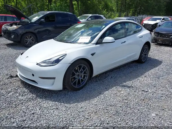 5YJ3E1EAXPF510423 2023 TESLA MODEL 3 - Image 2