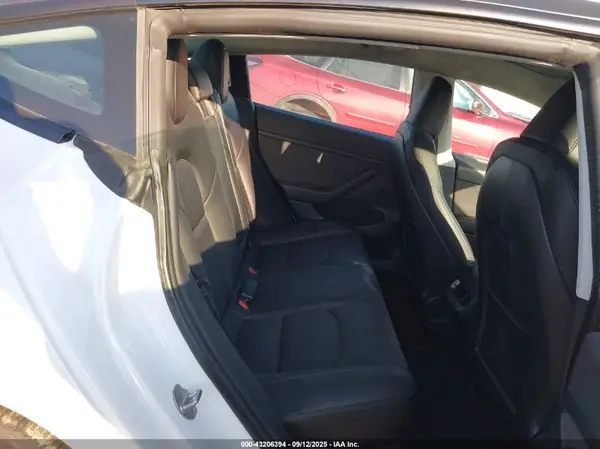 5YJ3E1EAXPF511717 2023 TESLA MODEL 3 - Image 8