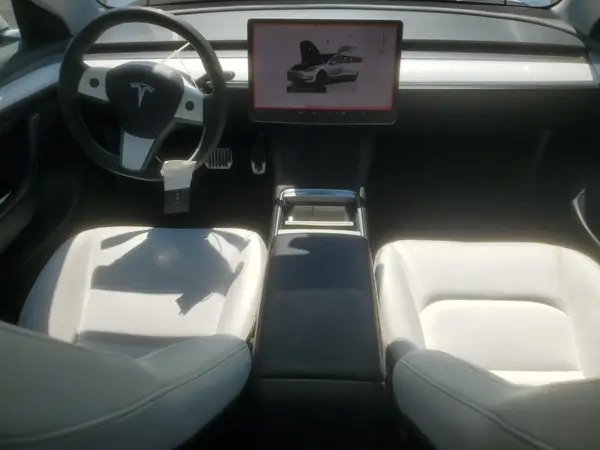 5YJ3E1EAXPF541011 2023 TESLA MODEL 3 - Image 8