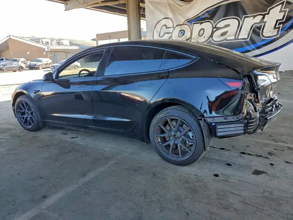 5YJ3E1EAXPF543714 2023 TESLA MODEL 3 - Image 2