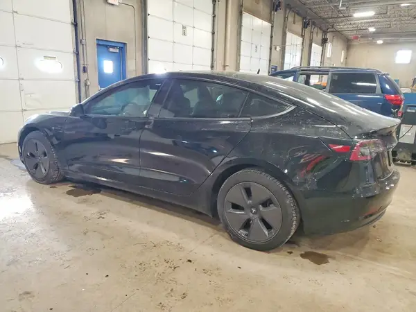 5YJ3E1EAXPF543888 2023 TESLA MODEL 3 - Image 2