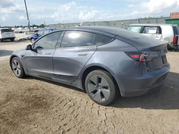 5YJ3E1EAXPF545348 2023 TESLA MODEL 3 - Image 2