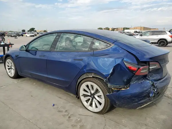 5YJ3E1EAXPF546533 2023 TESLA MODEL 3 - Image 2