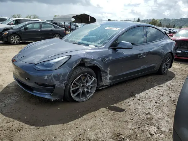 5YJ3E1EAXPF546757 2023 TESLA MODEL 3 - Image 1