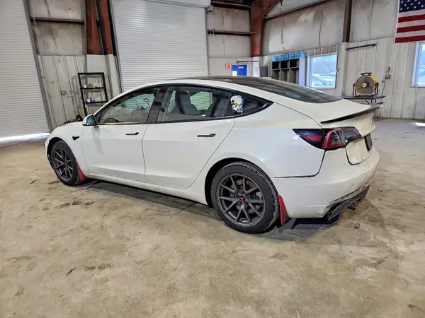 5YJ3E1EAXPF550954 2023 TESLA MODEL 3 - Image 2