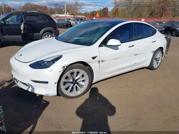 5YJ3E1EAXPF551442 2023 TESLA MODEL 3 - Image 2