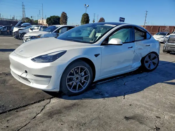 5YJ3E1EAXPF552218 2023 TESLA MODEL 3 - Image 1