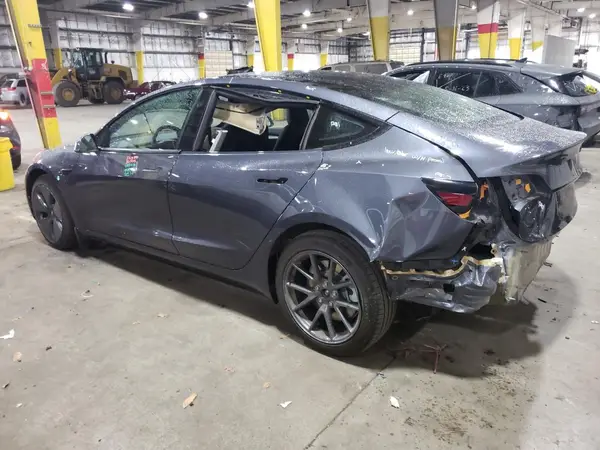 5YJ3E1EAXPF558830 2023 TESLA MODEL 3 - Image 2