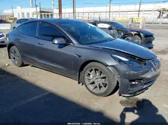 5YJ3E1EAXPF561386 2023 TESLA MODEL 3