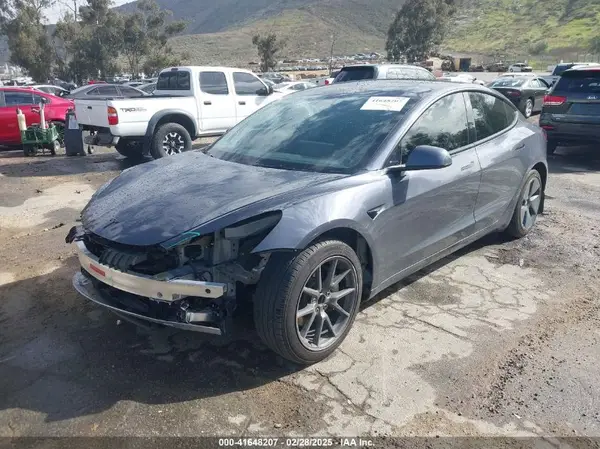 5YJ3E1EAXPF569360 2023 TESLA MODEL 3 - Image 2