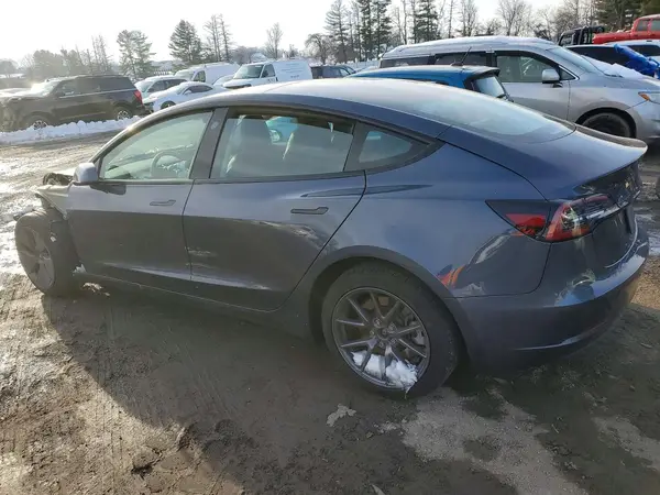 5YJ3E1EAXPF570329 2023 TESLA MODEL 3 - Image 2