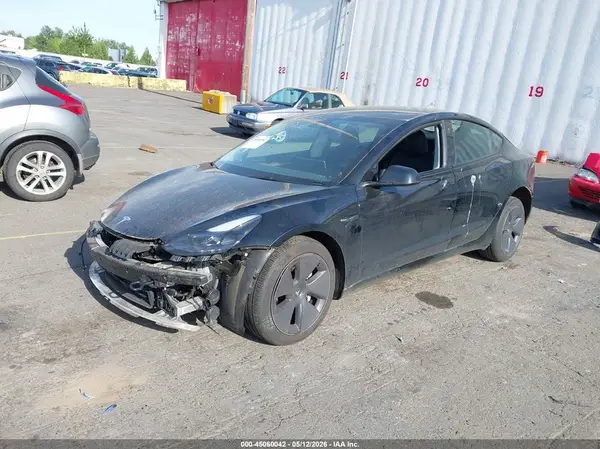 5YJ3E1EAXPF575482 2023 TESLA MODEL 3 - Image 2