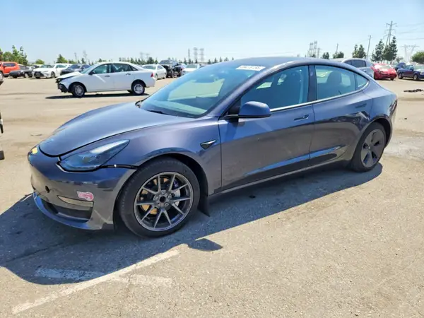 5YJ3E1EAXPF580343 2023 TESLA MODEL 3 - Image 1