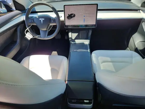 5YJ3E1EAXPF581783 2023 TESLA MODEL 3 - Image 8