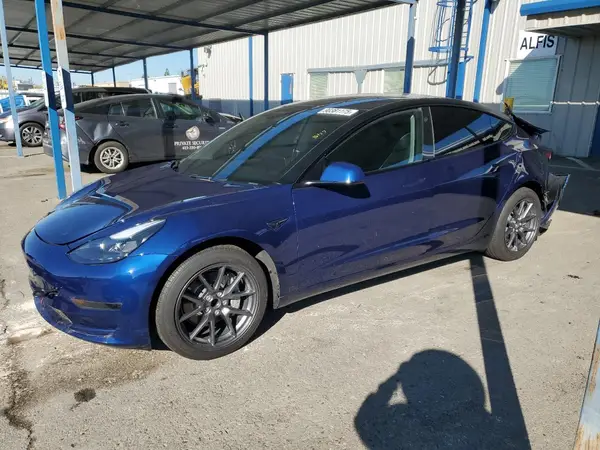 5YJ3E1EAXPF582450 2023 TESLA MODEL 3 - Image 1
