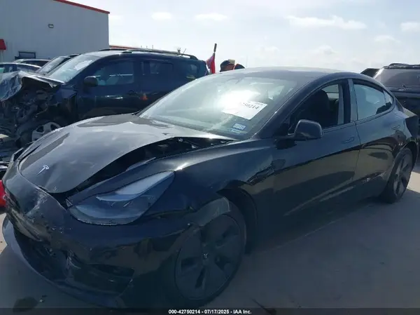 5YJ3E1EAXPF584182 2023 TESLA MODEL 3 - Image 2