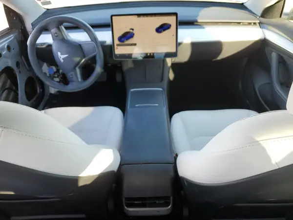 5YJ3E1EAXPF585395 2023 TESLA MODEL 3 - Image 8