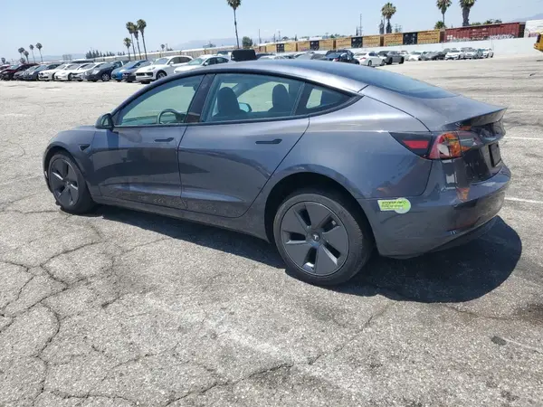 5YJ3E1EAXPF586739 2023 TESLA MODEL 3 - Image 2