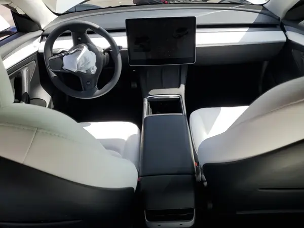 5YJ3E1EAXPF589253 2023 TESLA MODEL 3 - Image 8