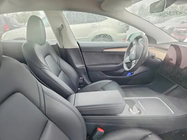 5YJ3E1EAXPF590340 2026 TESLA MODEL 3 - Image 8