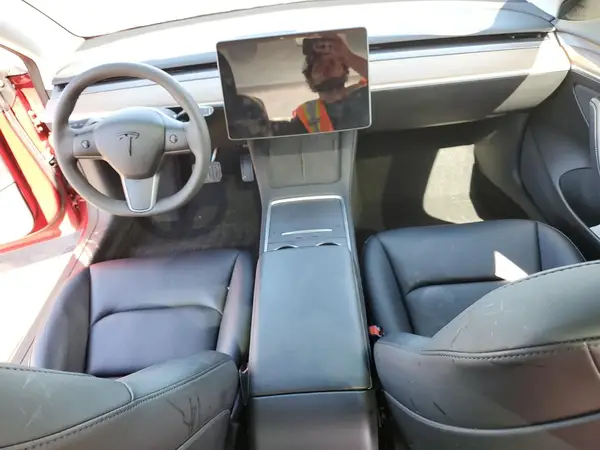 5YJ3E1EAXPF598079 2023 TESLA MODEL 3 - Image 8