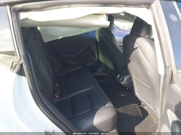 5YJ3E1EAXPF603216 2023 TESLA MODEL 3 - Image 8