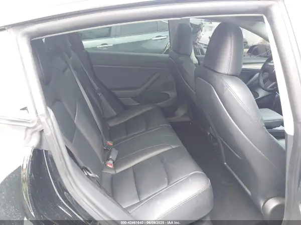 5YJ3E1EAXPF604916 2023 TESLA MODEL 3 - Image 8