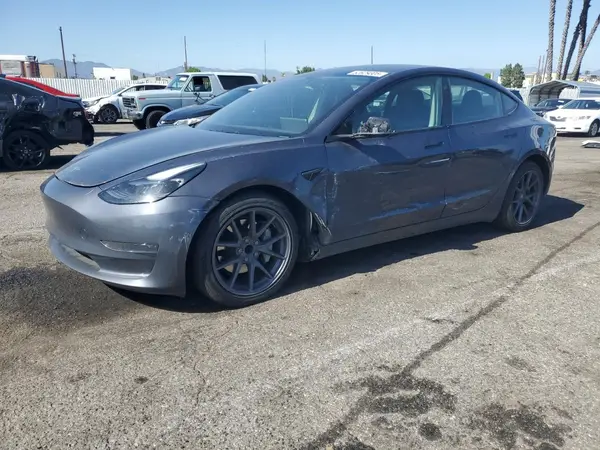 5YJ3E1EAXPF607931 2023 TESLA MODEL 3 - Image 1