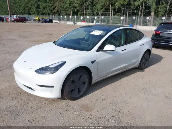 5YJ3E1EAXPF609792 2023 TESLA MODEL 3 - Image 2