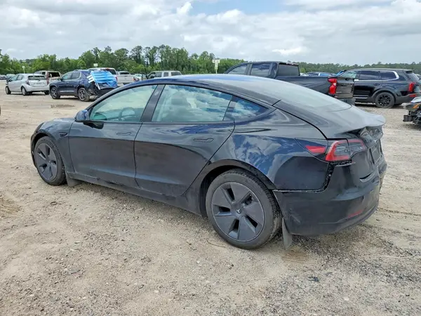 5YJ3E1EAXPF613289 2023 TESLA MODEL 3 - Image 2