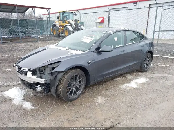 5YJ3E1EAXPF614135 2023 TESLA MODEL 3 - Image 2