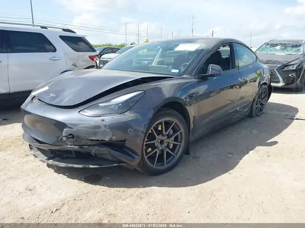 5YJ3E1EAXPF615947 2023 TESLA MODEL 3 - Image 2