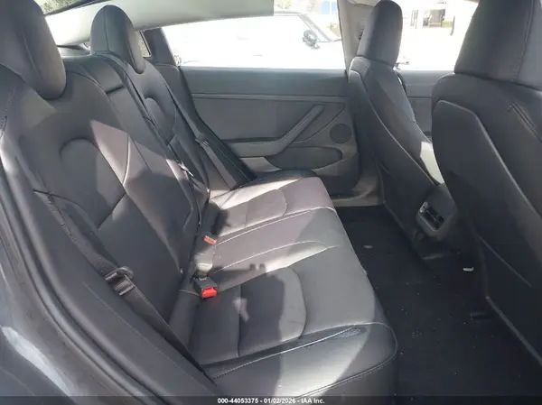 5YJ3E1EAXPF617519 2023 TESLA MODEL 3 - Image 8