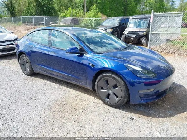 5YJ3E1EAXPF620484 2023 TESLA MODEL 3 - Image 1