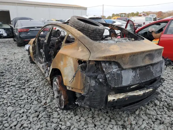 5YJ3E1EAXPF623501 2023 TESLA MODEL 3 - Image 2
