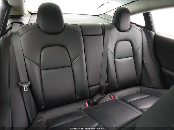 5YJ3E1EAXPF623949 2023 TESLA MODEL 3 - Image 8