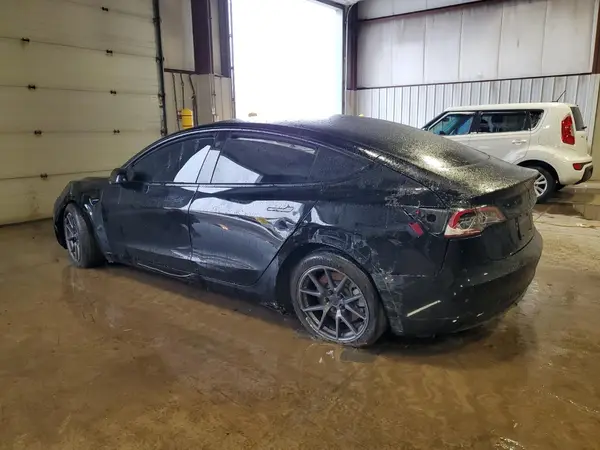 5YJ3E1EAXPF625281 2023 TESLA MODEL 3 - Image 2